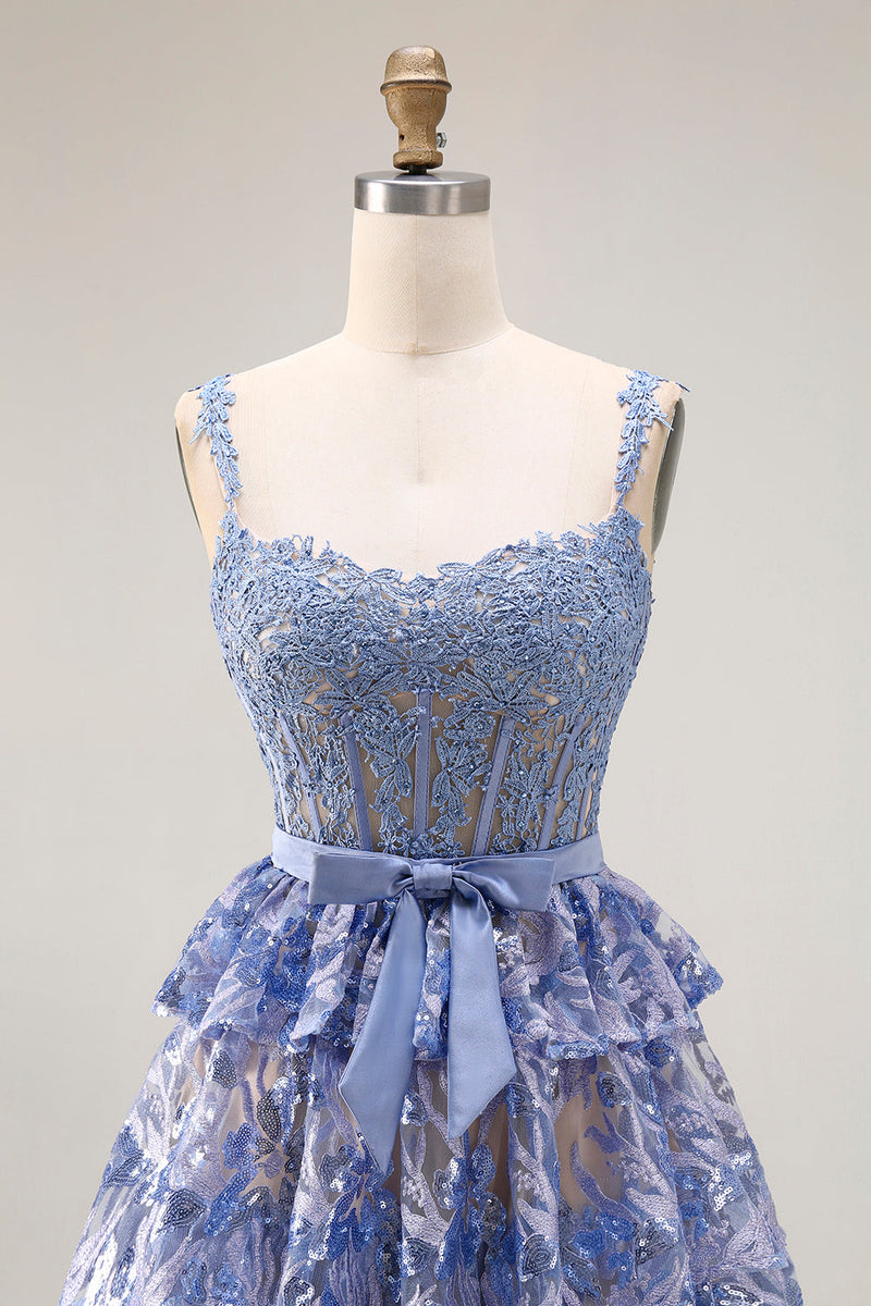 Laden Sie das Bild in den Galerie-Viewer, Graublaues, A-Linien-gestuftes, mit Pailletten besetztes langes Abschlussballkleid mit Schlitz