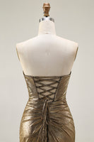 Laden Sie das Bild in den Galerie-Viewer, Metallisches Fuchsia Meerjungfrauen Trägerloses 3D-Blumen Langes Ballkleid mit Schlitz