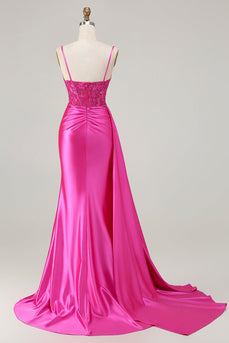 Fuchsia Meerjungfrauen Abendkleid mit Perlen und Rüschen und Schlitz