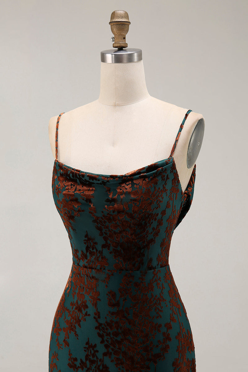 Laden Sie das Bild in den Galerie-Viewer, Dunkelgrünes Etui Brautjungfernkleid mit Druck und Schlitz