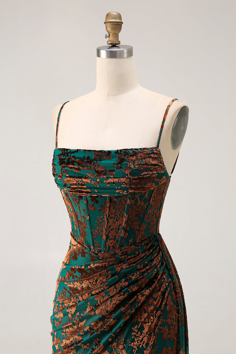 Laden Sie das Bild in den Galerie-Viewer, Burgunder Meerjungfrauen Korsett Streamer Burnout Samt Brautjungfernkleid mit Schlitz