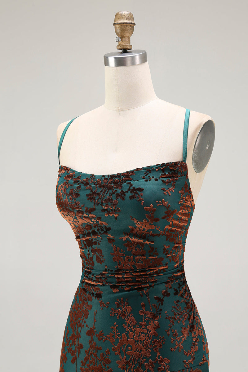 Laden Sie das Bild in den Galerie-Viewer, Dunkelgrünes Samt Etui Langes Ballkleid aus Samt