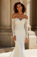 Laden Sie das Bild in den Galerie-Viewer, Elfenbein Schulterfreies Chiffon Meerjungfrau Sweep Schleppe Brautkleid mit Spitze