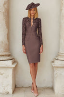 Laden Sie das Bild in den Galerie-Viewer, Spitze Blush Rosa Etui Kleid für die Brautmutter aus Stretch-Satin