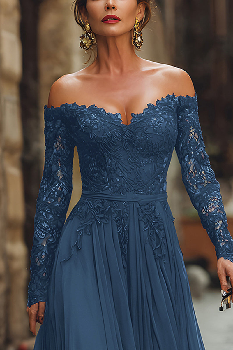 Laden Sie das Bild in den Galerie-Viewer, Cabernet A-Linie Langes Schulterfreies Kleid der Brautmutter mit Spitze