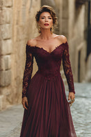 Laden Sie das Bild in den Galerie-Viewer, A-Linie Cabernet Maxi Mutter der Braut Kleid mit Spitze