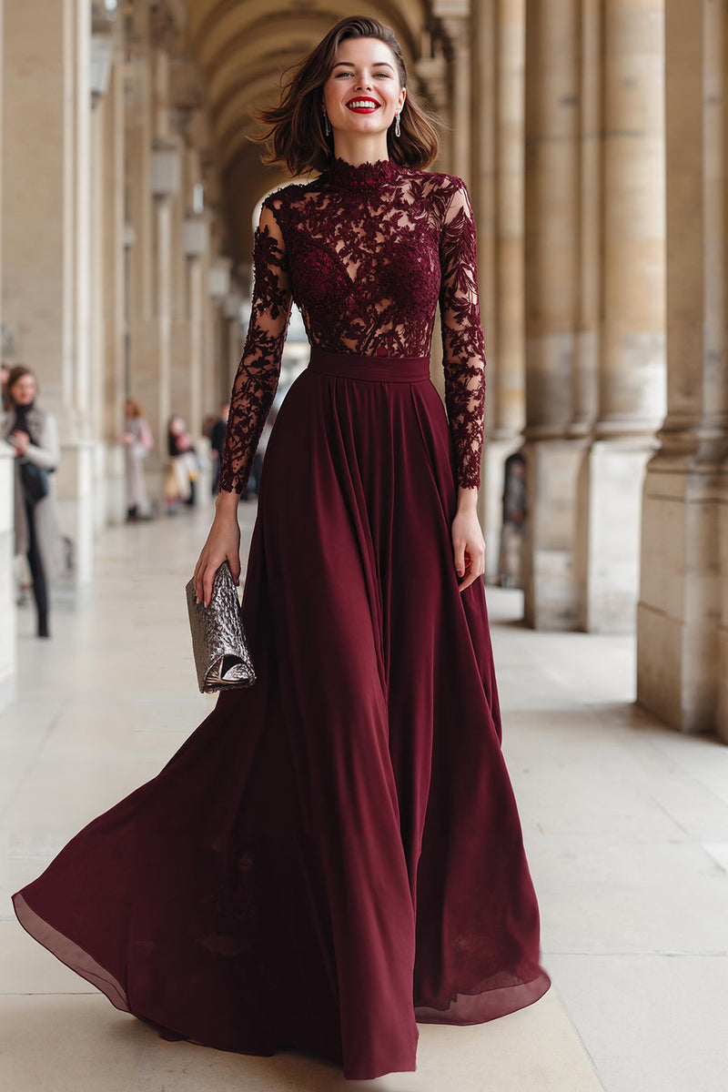 Laden Sie das Bild in den Galerie-Viewer, Cabernet A-Linie Brautmutterkleid aus Chiffon mit Spitze und Applikationen
