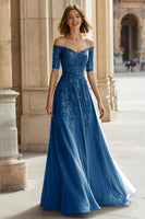 Laden Sie das Bild in den Galerie-Viewer, A-Linie Schulterfreies Kleid für die Mutter der Braut mit Applikationen