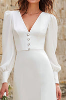 Laden Sie das Bild in den Galerie-Viewer, Elfenbein Maxi Brautkleid mit V-Ausschnitt und Ärmeln