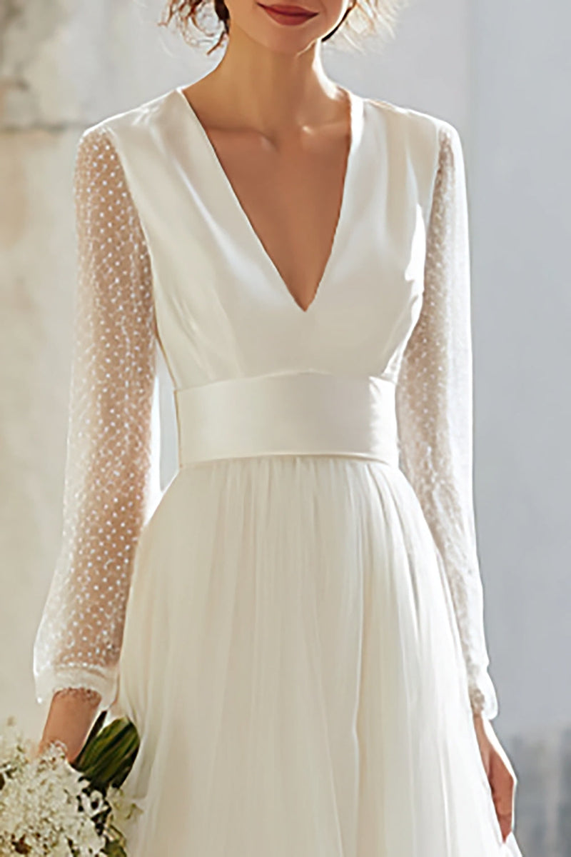 Laden Sie das Bild in den Galerie-Viewer, Elegantes Elfenbein A-Linie Maxi Brautkleid mit V-Ausschnitt und Ärmeln