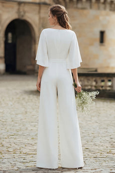 Einfacher Elfenbein Hochzeits-Jumpsuit mit V-Ausschnitt und Tasche