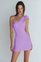 Laden Sie das Bild in den Galerie-Viewer, Einschulteriges Figurbetontes Gerafftes Kleines weißes Kleid