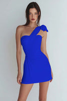 Laden Sie das Bild in den Galerie-Viewer, Einschulteriges Figurbetontes Gerafftes Kleines weißes Kleid