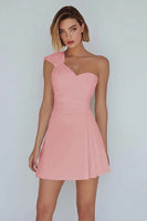 Laden Sie das Bild in den Galerie-Viewer, A-Linie Gerafftes Weißes Kleid mit einer Schulter