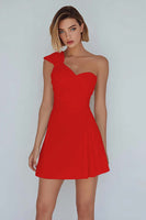 Laden Sie das Bild in den Galerie-Viewer, A-Linie Gerafftes Weißes Kleid mit einer Schulter