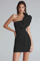 Laden Sie das Bild in den Galerie-Viewer, Gerafftes Bodycon Kleid aus Satin mit einer Schulter