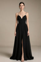 Laden Sie das Bild in den Galerie-Viewer, A Linie Schwarzes Abendkleid mit V-Ausschnitt und Schlitz
