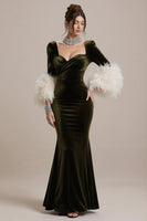 Laden Sie das Bild in den Galerie-Viewer, Olive Langärmeliges Meerjungfrauen Abendkleid aus Samt