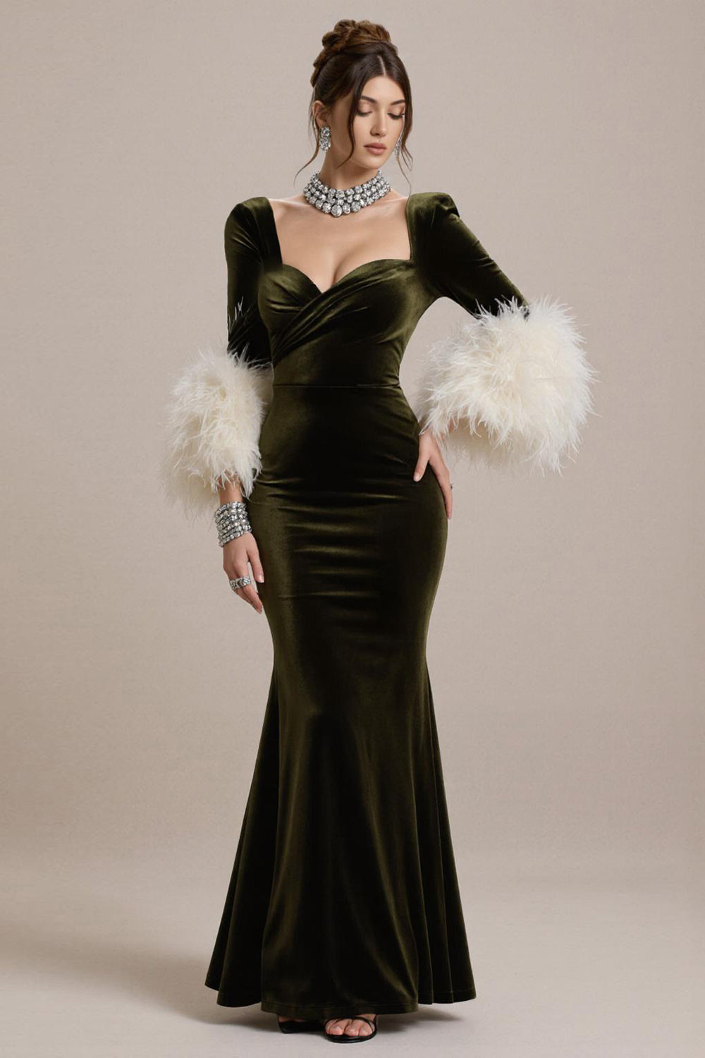 Olive Langärmeliges Meerjungfrauen Abendkleid aus Samt