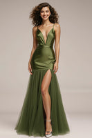 Laden Sie das Bild in den Galerie-Viewer, Grünes Meerjungfrauen Abendkleid mit V-Ausschnitt und Schlitz