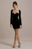 Laden Sie das Bild in den Galerie-Viewer, Schwarzes Bodycon Cocktailkleid aus Satin mit Ärmeln