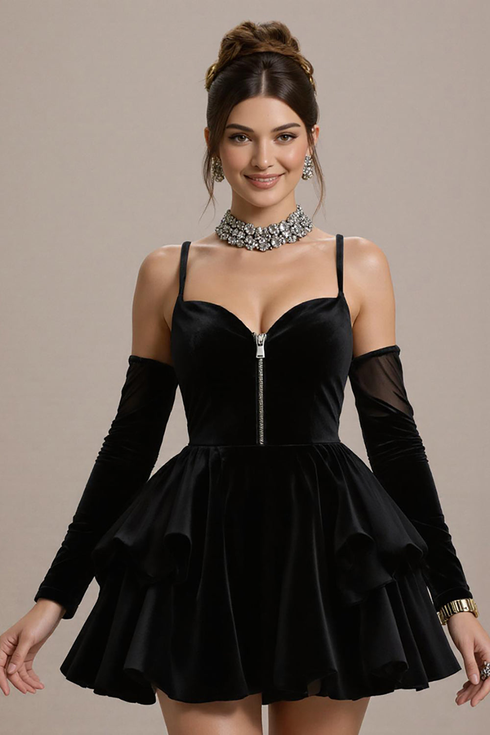 Kurzes Schwarzes Samt Gestuftes A-Linie Cocktailkleid mit Rüschen