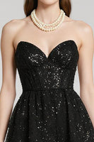 Laden Sie das Bild in den Galerie-Viewer, Glitzerndes Schwarzes Pailletten Herzausschnitt A-Linie Kurzes Cocktailkleid