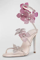 Laden Sie das Bild in den Galerie-Viewer, Glitzernde Rosa Perlenbesetzte Riemchensandalen mit Stiletto-Absatz und 3D-Blumen