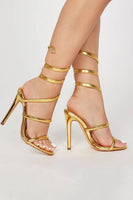 Laden Sie das Bild in den Galerie-Viewer, Glitzernde Goldene Metallic Riemchensandalen mit Stiletto Absatz