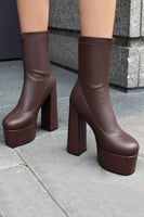 Laden Sie das Bild in den Galerie-Viewer, Schwarze Plateaustiefeletten mit runder Zehenpartie und klobigen Absatz