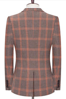 Laden Sie das Bild in den Galerie-Viewer, Blaues Gekerbtes Revers Slim Fit Karierte Herrenanzüge