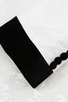 Laden Sie das Bild in den Galerie-Viewer, Schwarzer Schal Revers 3-teilige Herrenanzüge mit einem Knopf