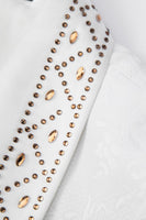 Laden Sie das Bild in den Galerie-Viewer, Weißes Schal Revers 2-teilige Herrenanzüge mit Perlenstickerei