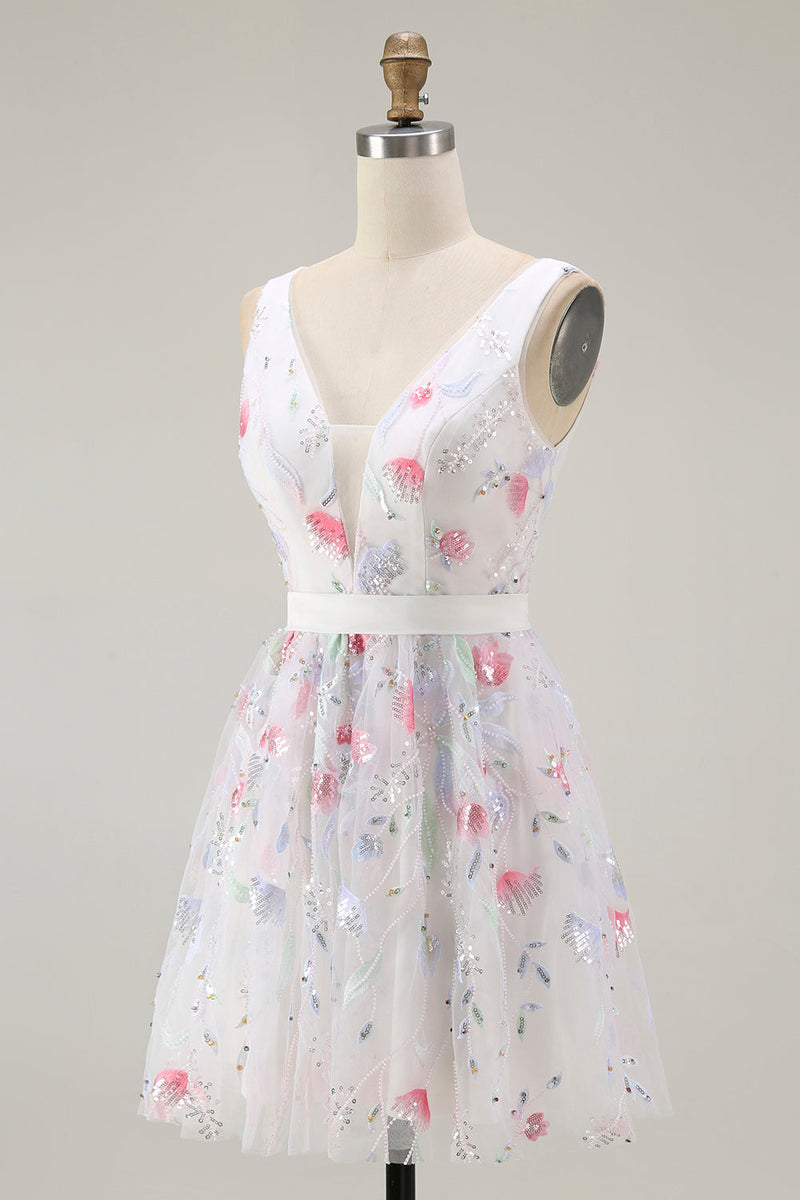 Laden Sie das Bild in den Galerie-Viewer, Glitzerndes Geblümtes Weißes Rückenfreies Pailletten Cocktailkleid mit V-Ausschnitt in A-Linie