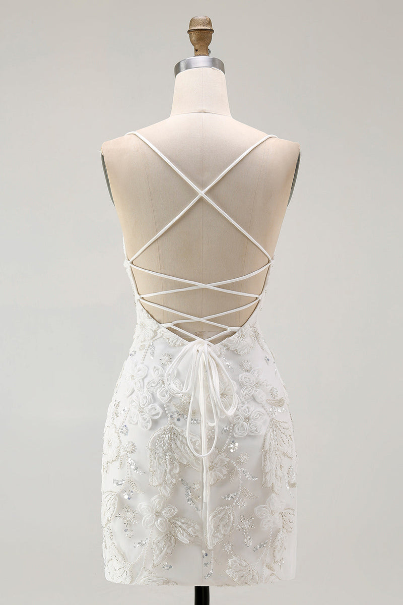 Laden Sie das Bild in den Galerie-Viewer, Weißes Figurbetontes Standesamtkleid mit Spaghettiträgern und applizierten Trägern und Schlitz