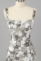 Laden Sie das Bild in den Galerie-Viewer, Glitzerndes Silbernes Bodycon Mini Cocktailkleid mit Blumenmuster