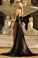 Laden Sie das Bild in den Galerie-Viewer, Glitzerndes Braunes Leoparden Meerjungfrauen Herzausschnitt Langes Ballkleid mit großer Schleife hinten