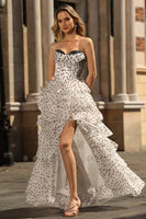 Laden Sie das Bild in den Galerie-Viewer, Langes A-Linie Gestuftes Herzausschnitt Ballkleid mit Rüschen