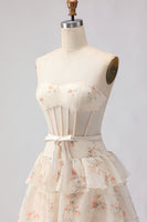 Laden Sie das Bild in den Galerie-Viewer, Rosa Geblümtes Trägerloses Gestuftes A-Linie Korsett Muster Langes Ballkleid mit Strasssteinen und Rüschen