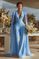 Laden Sie das Bild in den Galerie-Viewer, Elfenbein Braut-Jumpsuits mit V-Ausschnitt und Cape