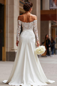 Weiße Schulterfreie Braut-Jumpsuits mit Applikationen und Taschen und abnehmbarer Schleppe