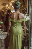 Laden Sie das Bild in den Galerie-Viewer, Dusty Sage Etui Schulterfreies Langes Kleid für die Mutter der Braut