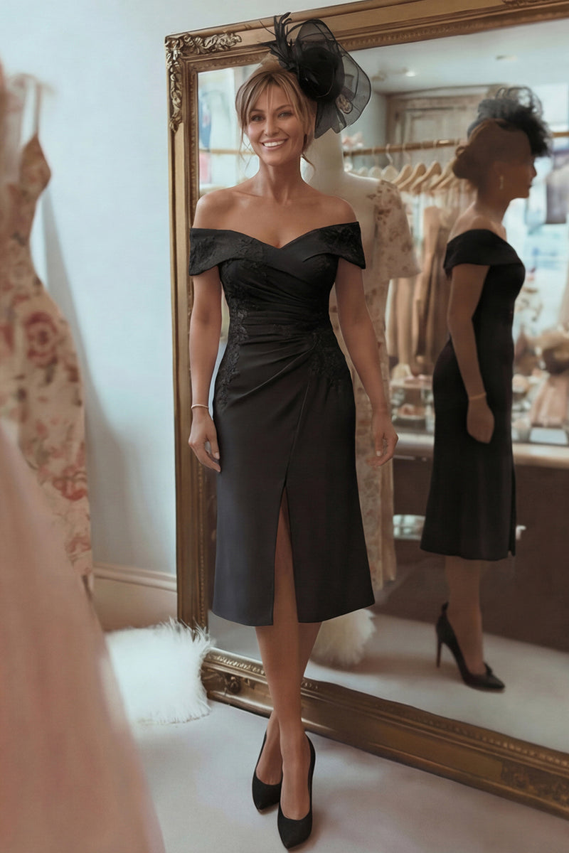 Laden Sie das Bild in den Galerie-Viewer, Blush Rosa Etui Schulterfreies Kleid für die Brautmutter mit Schlitz