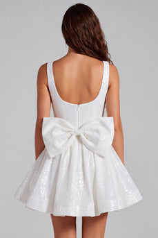Glitzerndes A-Linie Pailletten Cocktailkleid mit quadratischem Ausschnitt und riesiger Schleife hinten