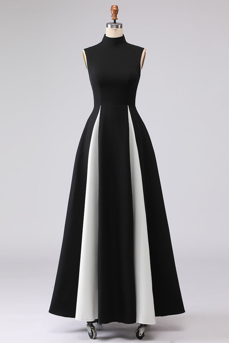 Laden Sie das Bild in den Galerie-Viewer, Elegantes Schwarz-weißes Langes Ballkleid in A-Linie mit hohem Ausschnitt