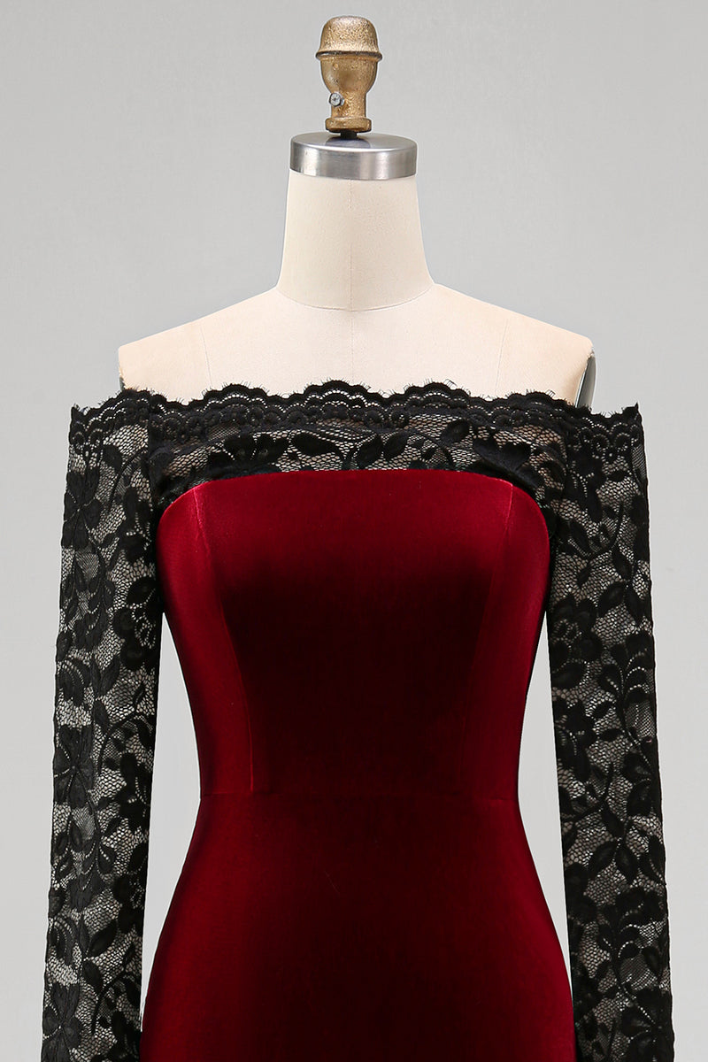 Laden Sie das Bild in den Galerie-Viewer, Burgunder Meerjungfrauen Ballkleid aus Samt mit langen Ärmeln und Spitze