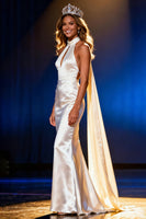 Laden Sie das Bild in den Galerie-Viewer, Weißes Satin Meerjungfrauen Neckholder Langes Ballkleid mit Umhang