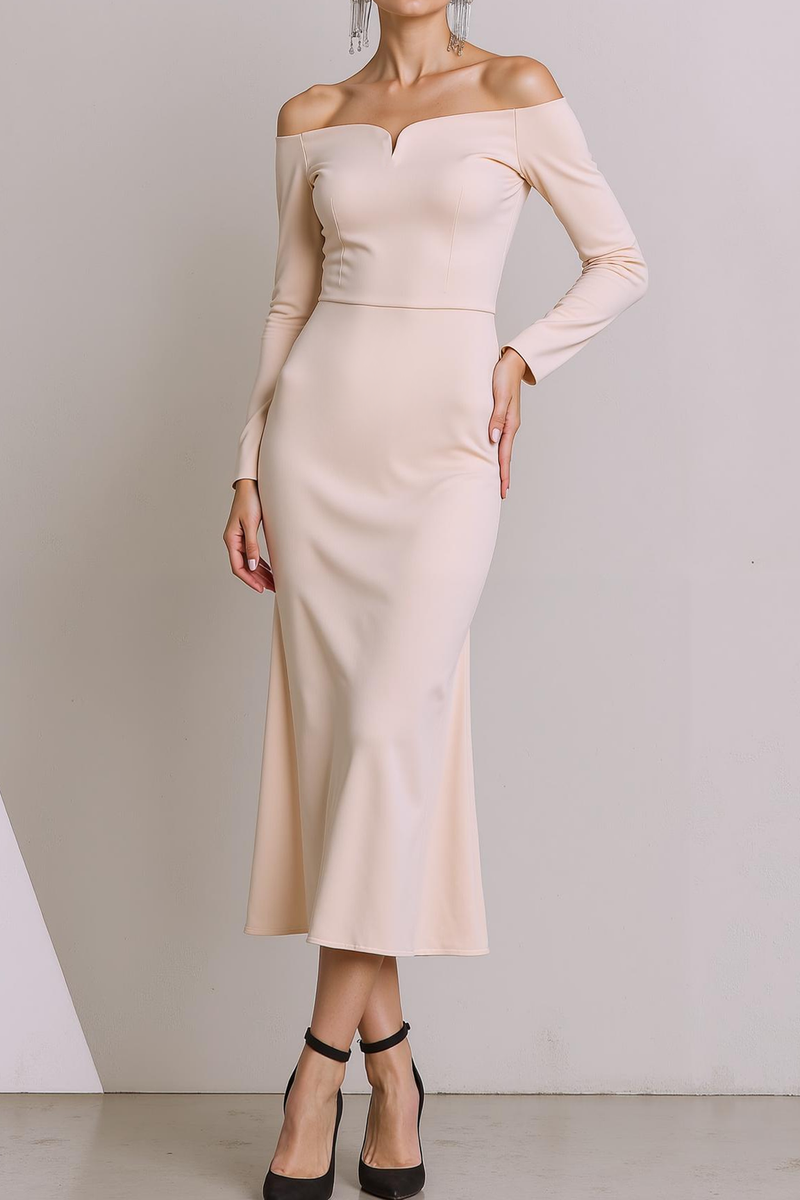 Laden Sie das Bild in den Galerie-Viewer, Schulterfreies Schwarzes Etui Partykleid