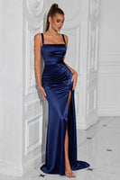 Laden Sie das Bild in den Galerie-Viewer, Marineblaues Langes Ballkleid aus Satin mit quadratischem Ausschnitt und Schlitz