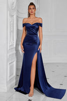 Laden Sie das Bild in den Galerie-Viewer, Mermaid Schulterfreies Dunkelgrünes Ballkleid mit Rüschen und Schlitz